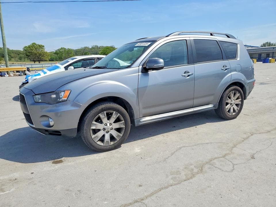 2013 Mitsubishi Outlander SE