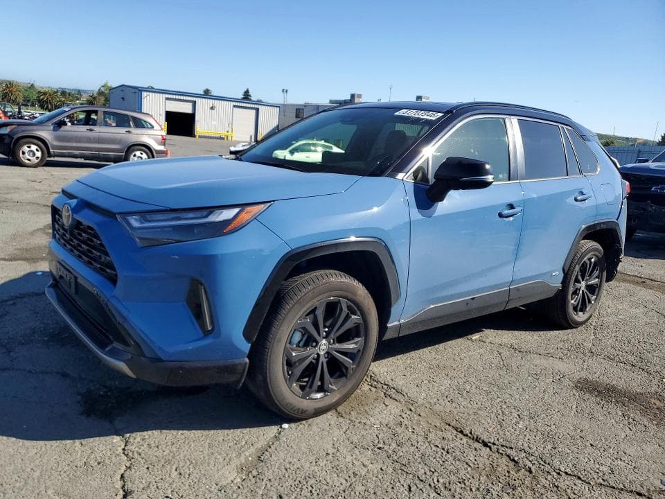 2025 Toyota RAV4 XSE
