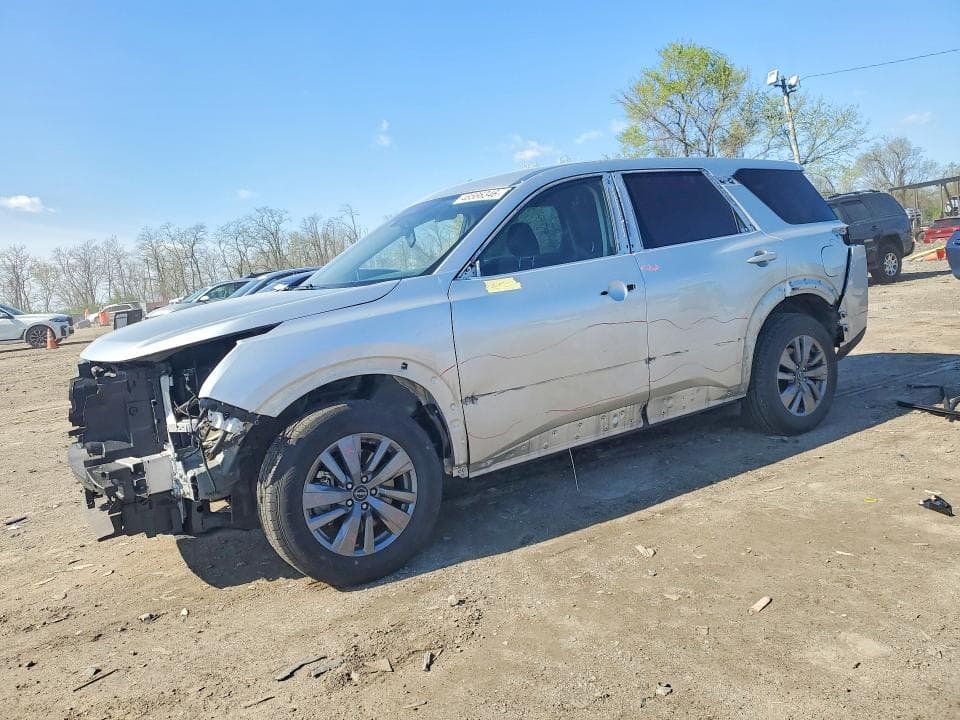 2024 Nissan Pathfinder S