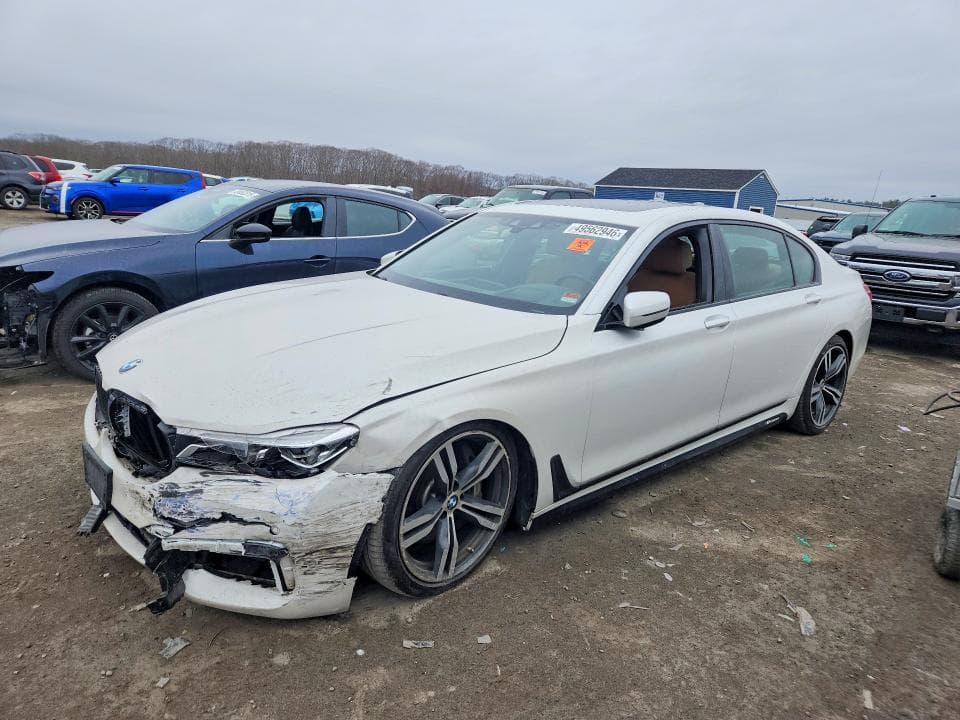 2016 BMW 750 XI