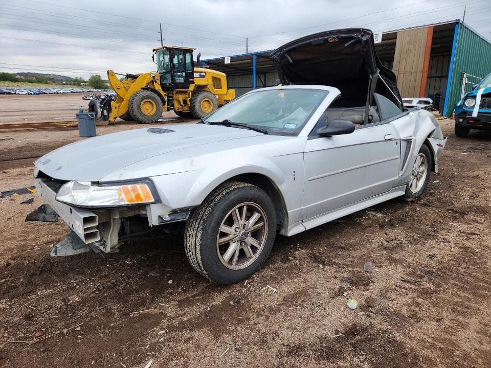 2001 Ford Mustang