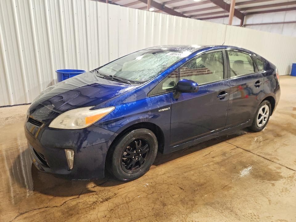 2013 Toyota Prius TWO