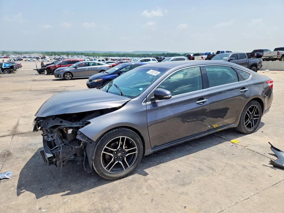 2013 Toyota Avalon XLE