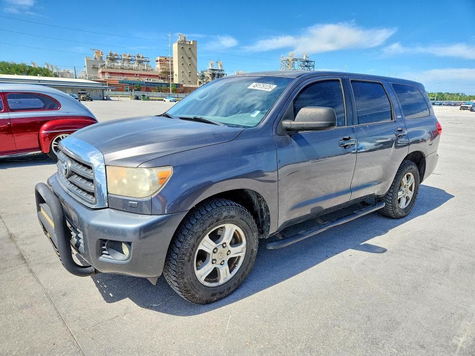 2013 Toyota Sequoia SR5