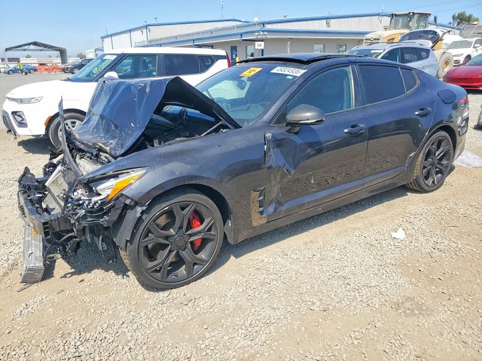 2021 KIA Stinger GT1