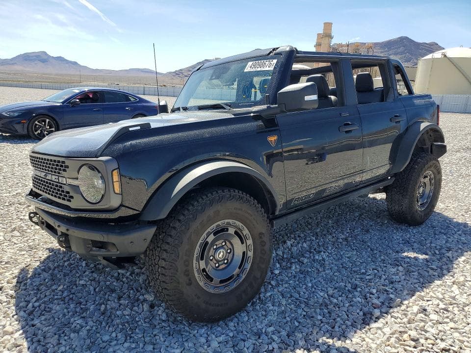 2021 Ford Bronco Base