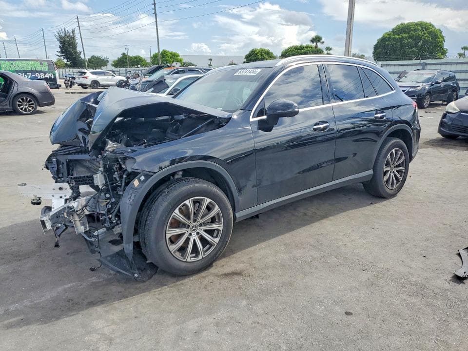 2024 Mercedes-Benz GLC 300 4MATIC