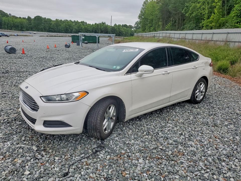 2013 Ford Fusion SE