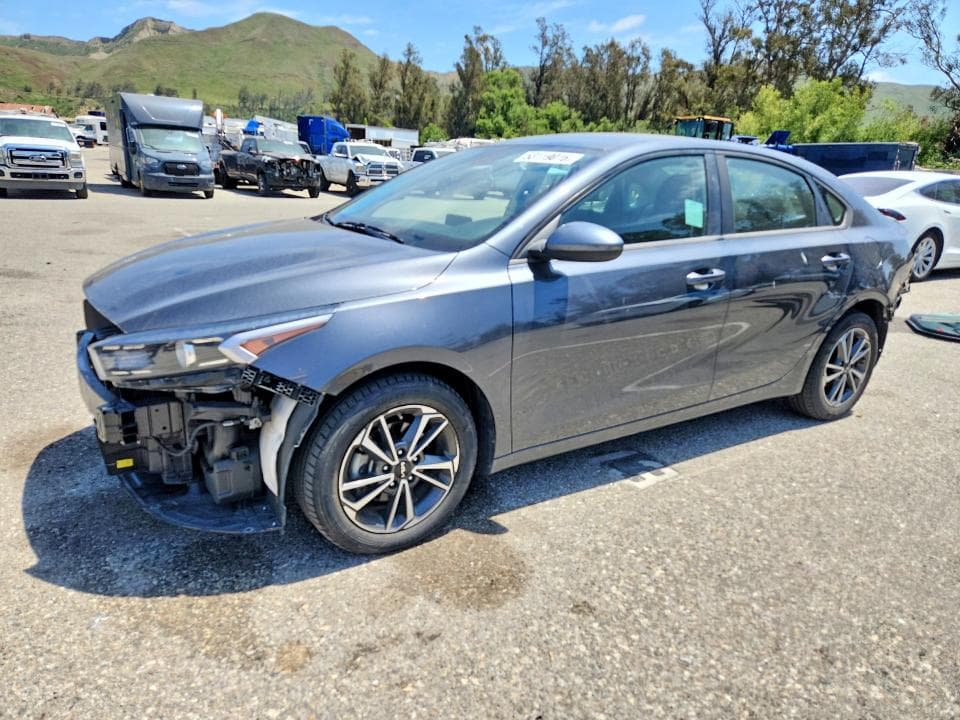 2022 KIA Forte LXS