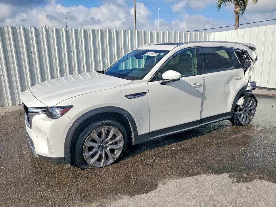2025 Mazda CX-90 Premium Plus