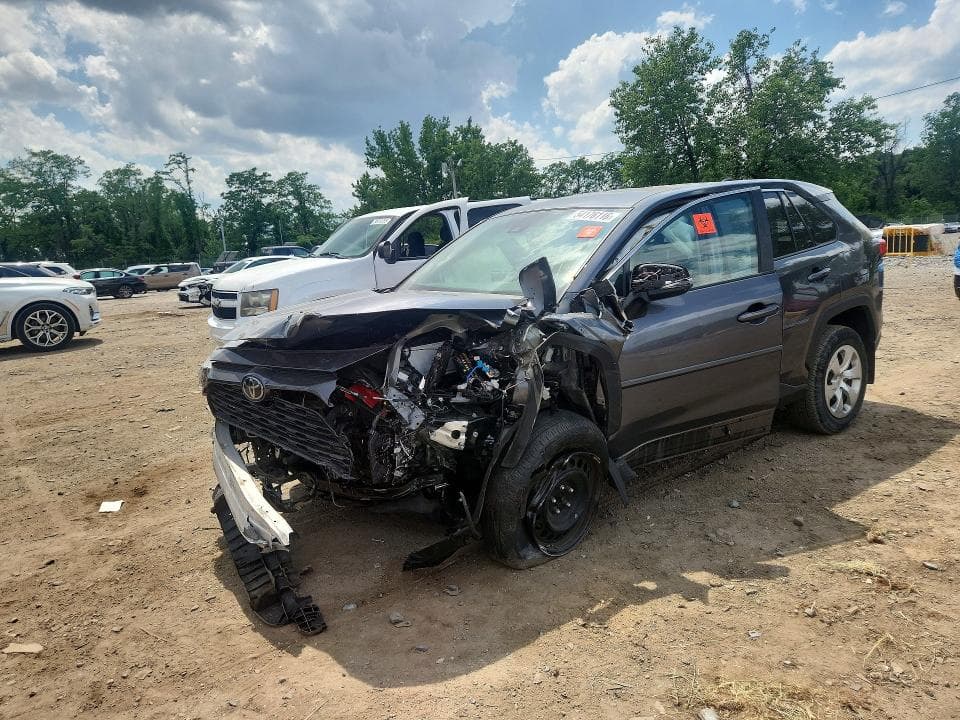 2023 Toyota RAV4 LE
