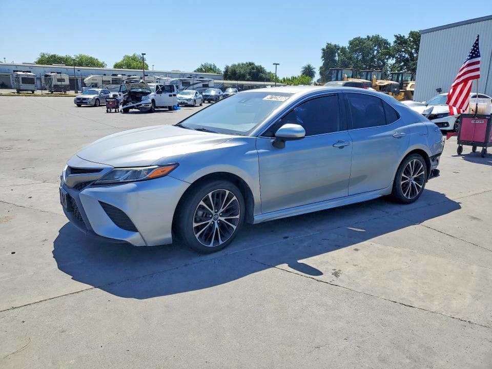 2019 Toyota Camry SE