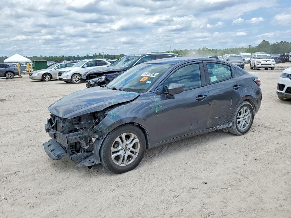 2017 Toyota Yaris IA Base
