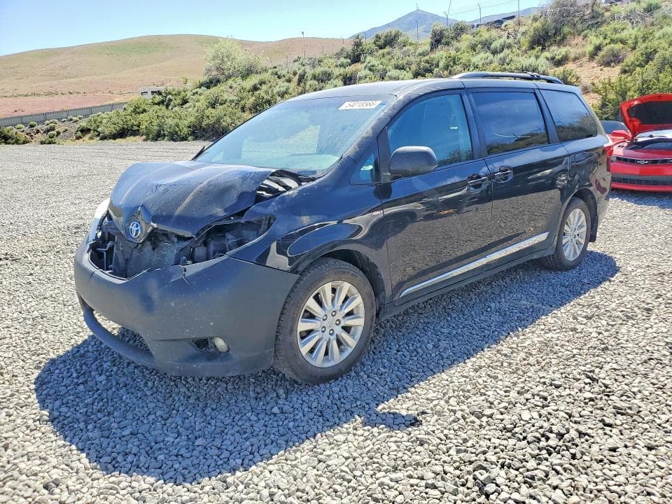 2017 Toyota Sienna LE