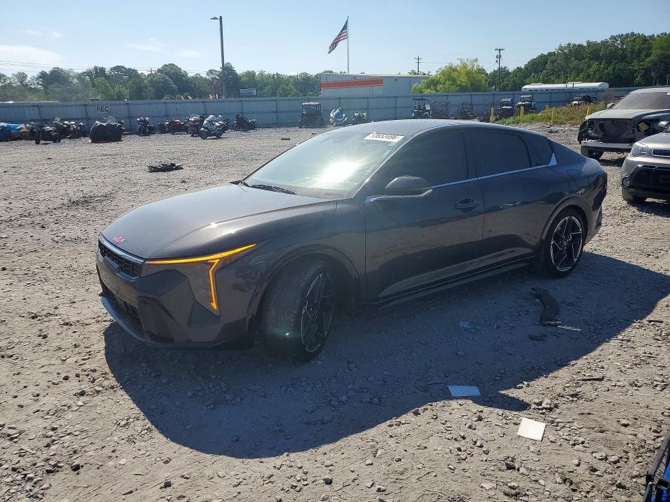 2025 KIA K4 GT Line