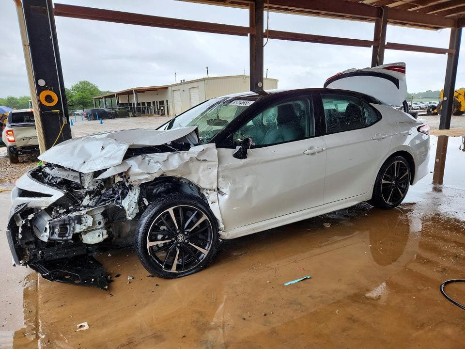 2018 Toyota Camry XSE