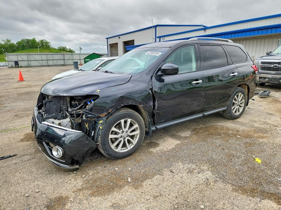 2016 Nissan Pathfinder SV