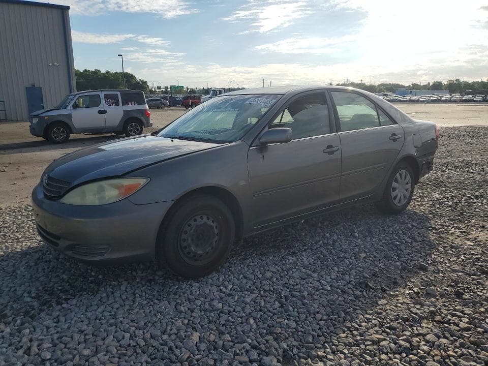 2003 Toyota Camry LE