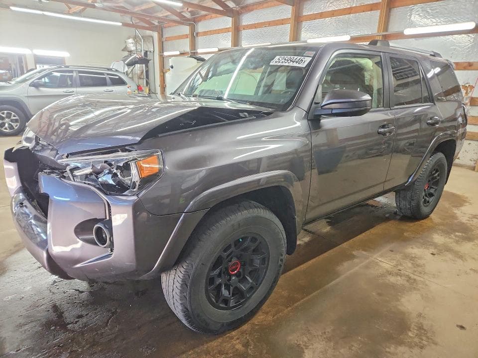 2022 Toyota 4RUNNER SR5