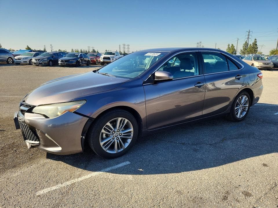 2015 Toyota Camry SE