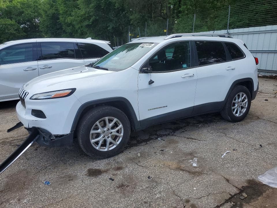 2015 Jeep Cher 4D Latitude