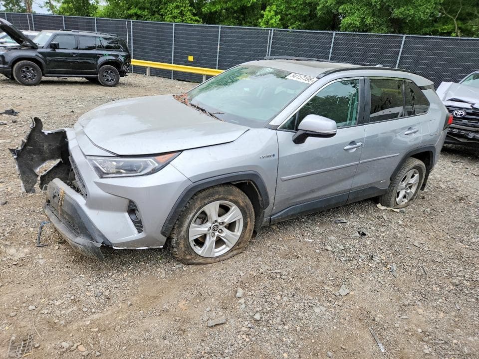 2021 Toyota RAV4 XLE