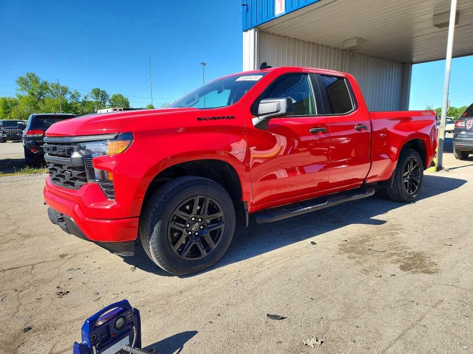 2024 Chevrolet Silverado K1500 Custom