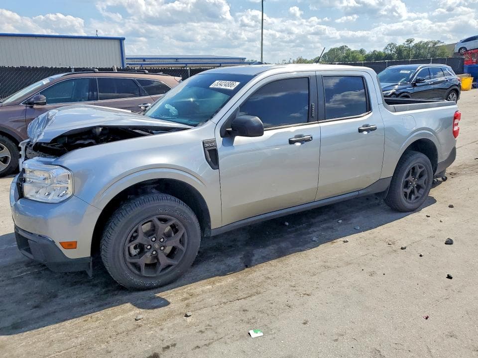 2023 Ford Maverick XL