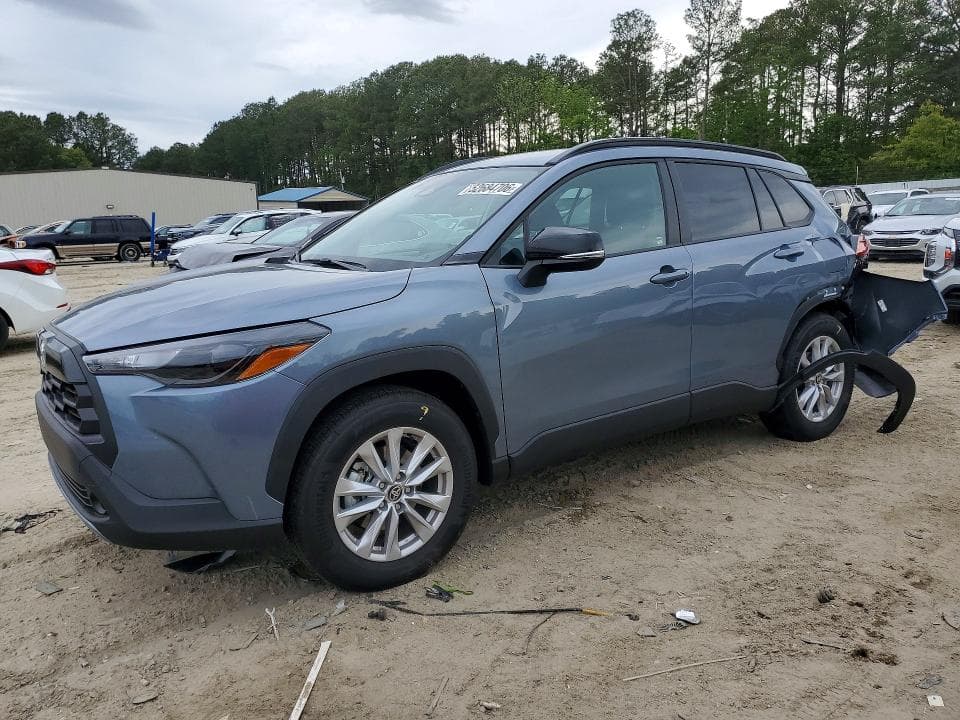 2026 Toyota Corolla Cross LE