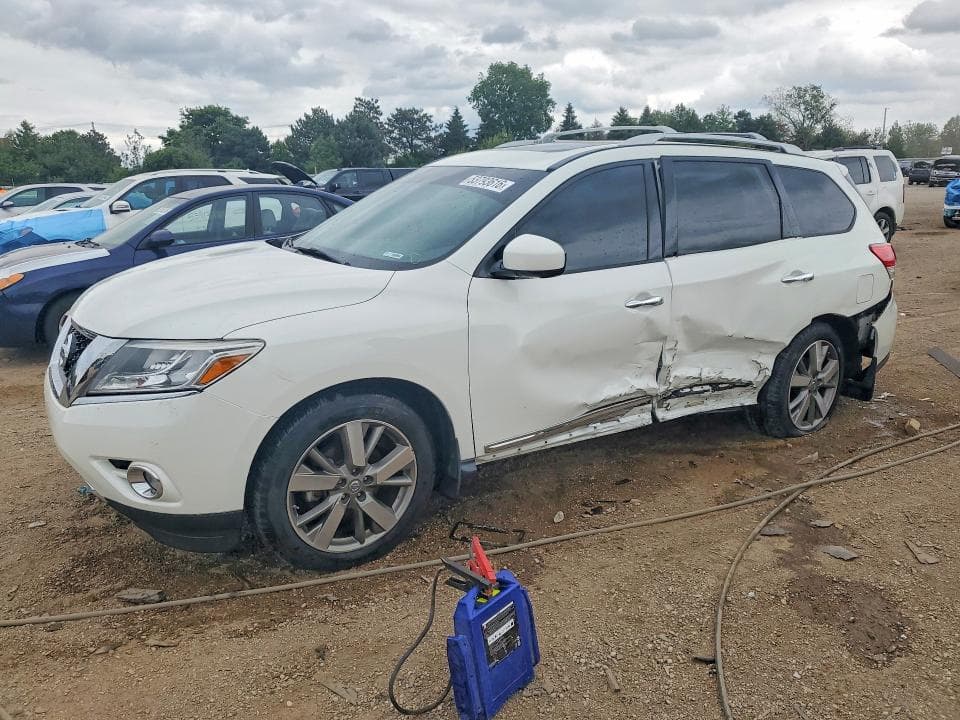 2015 Nissan Pathfinder S