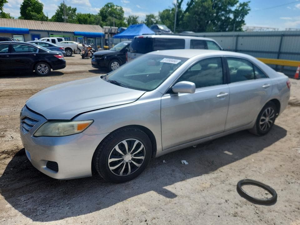 2011 Toyota Camry LE