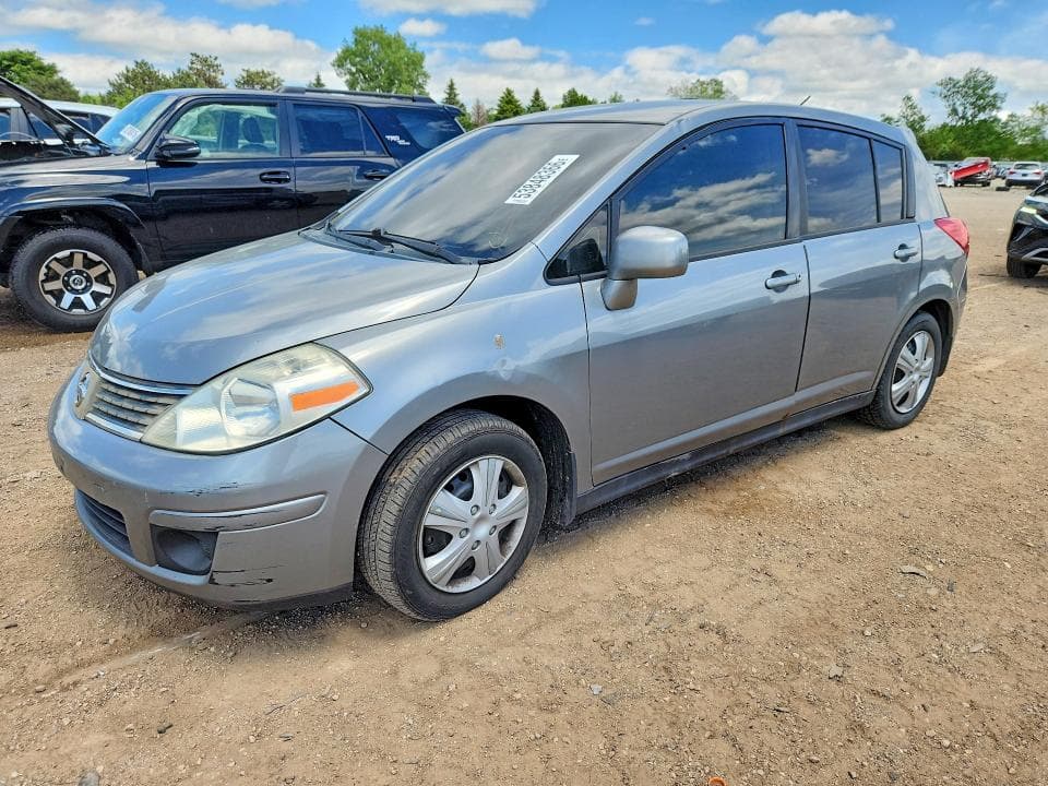 2009 Nissan Versa 1.8 S