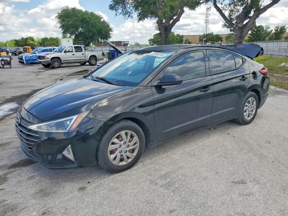 2020 Hyundai Elantra SE