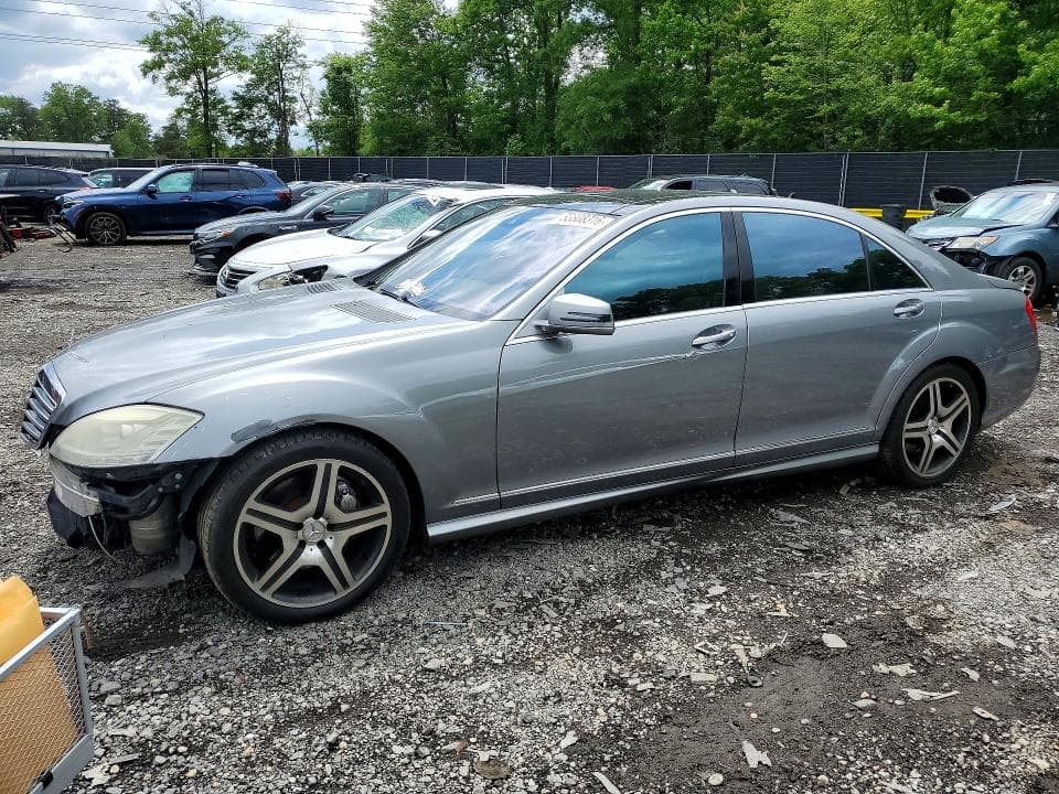 2011 Mercedes-Benz S 550