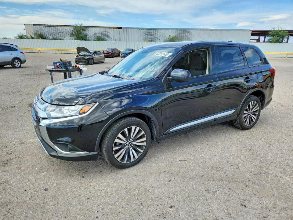 2020 Mitsubishi Outlander ES