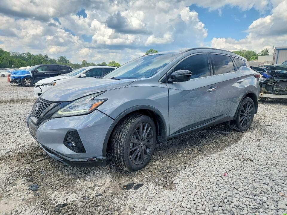 2023 Nissan Murano SV
