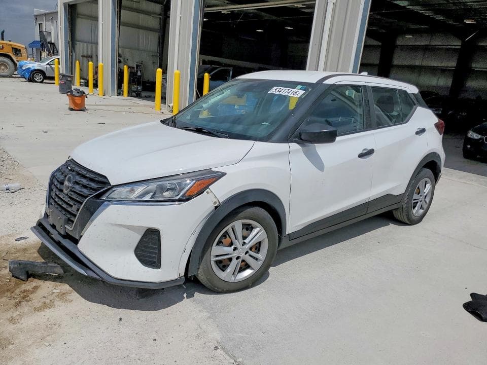 2022 Nissan Kicks S