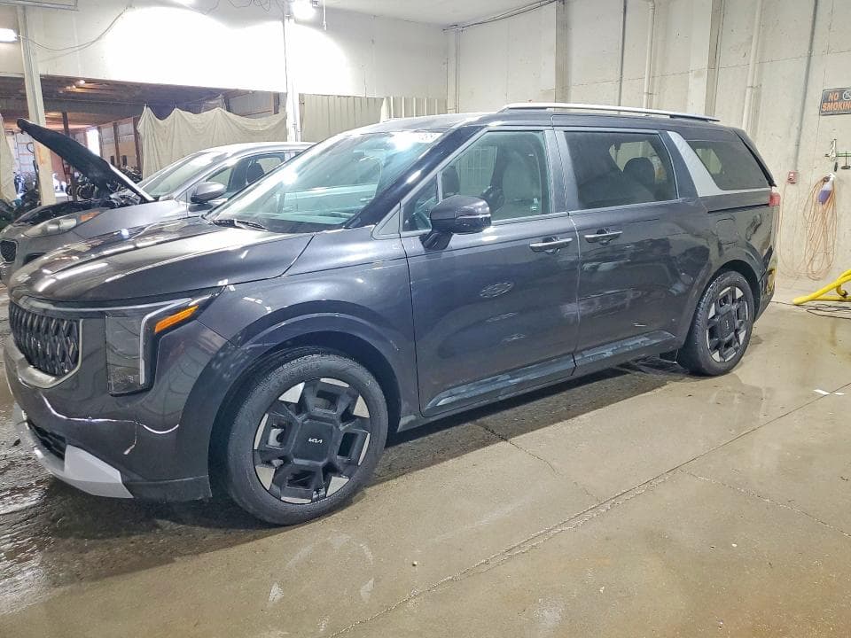 2025 KIA Carnival EX