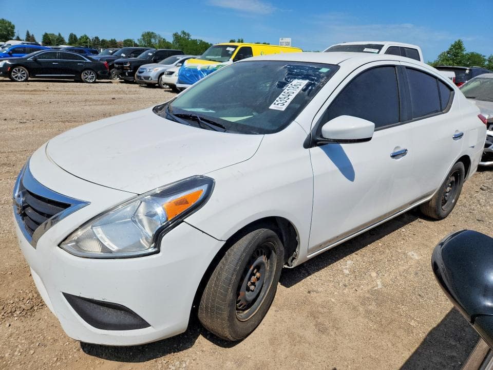 2019 Nissan Versa SV