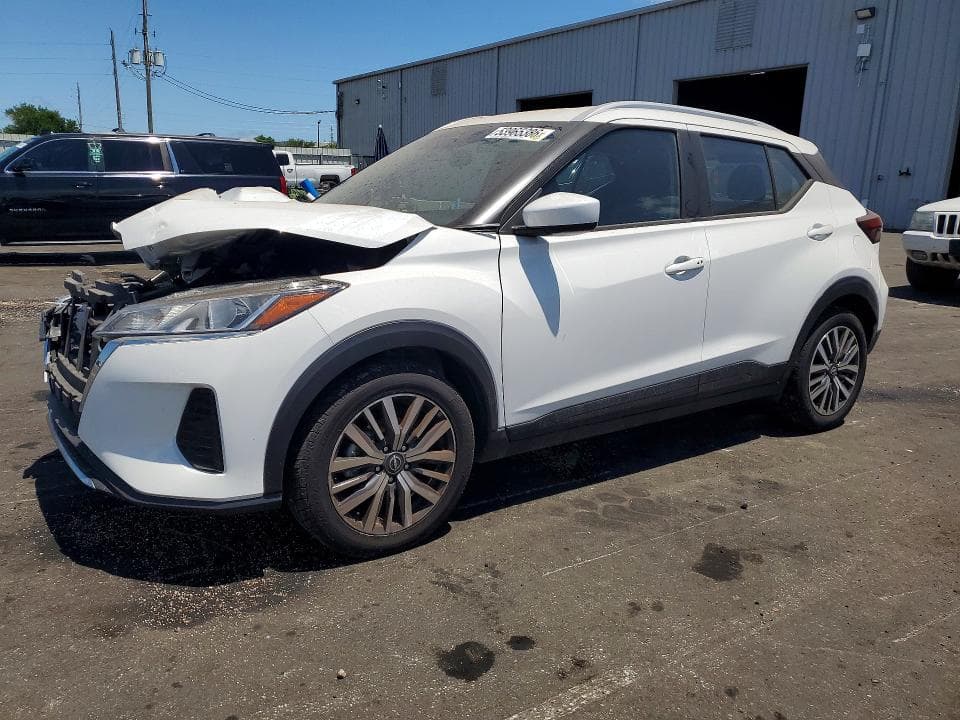 2023 Nissan Kicks SV