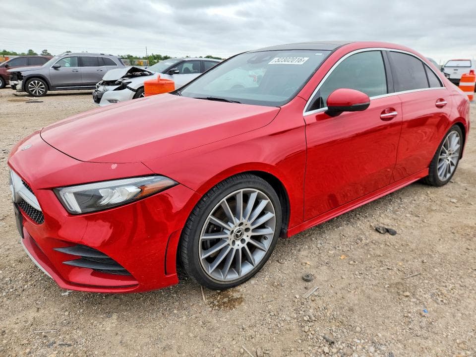 2019 Mercedes-Benz A 220