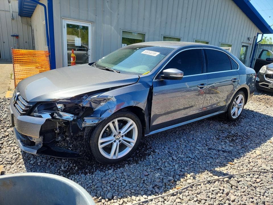 2014 Volkswagen Passat SE