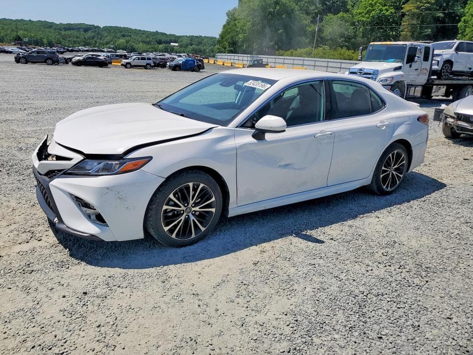 2019 Toyota Camry SE