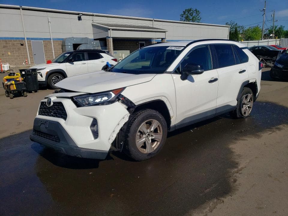 2020 Toyota RAV4 XLE