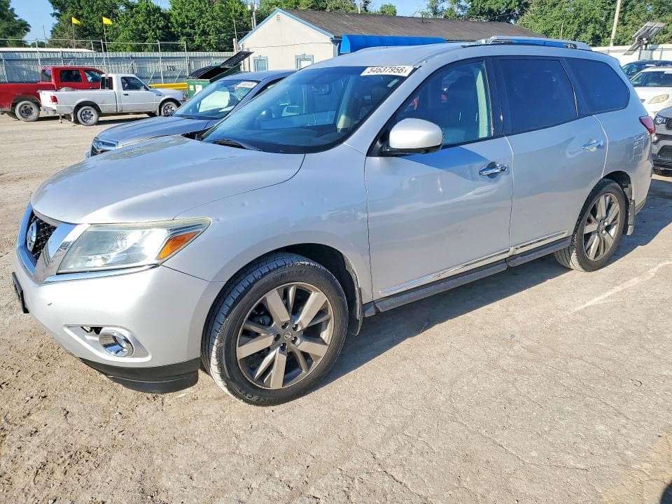 2013 Nissan Pathfinder S