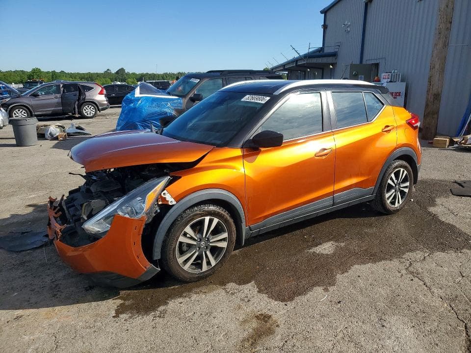 2020 Nissan Kicks SV