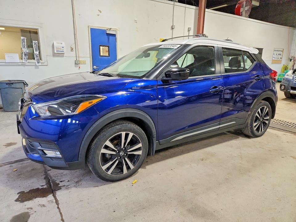 2020 Nissan Kicks SR