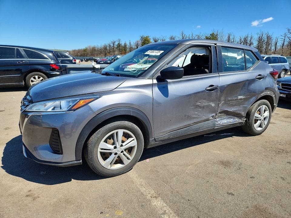 2021 Nissan Kicks S