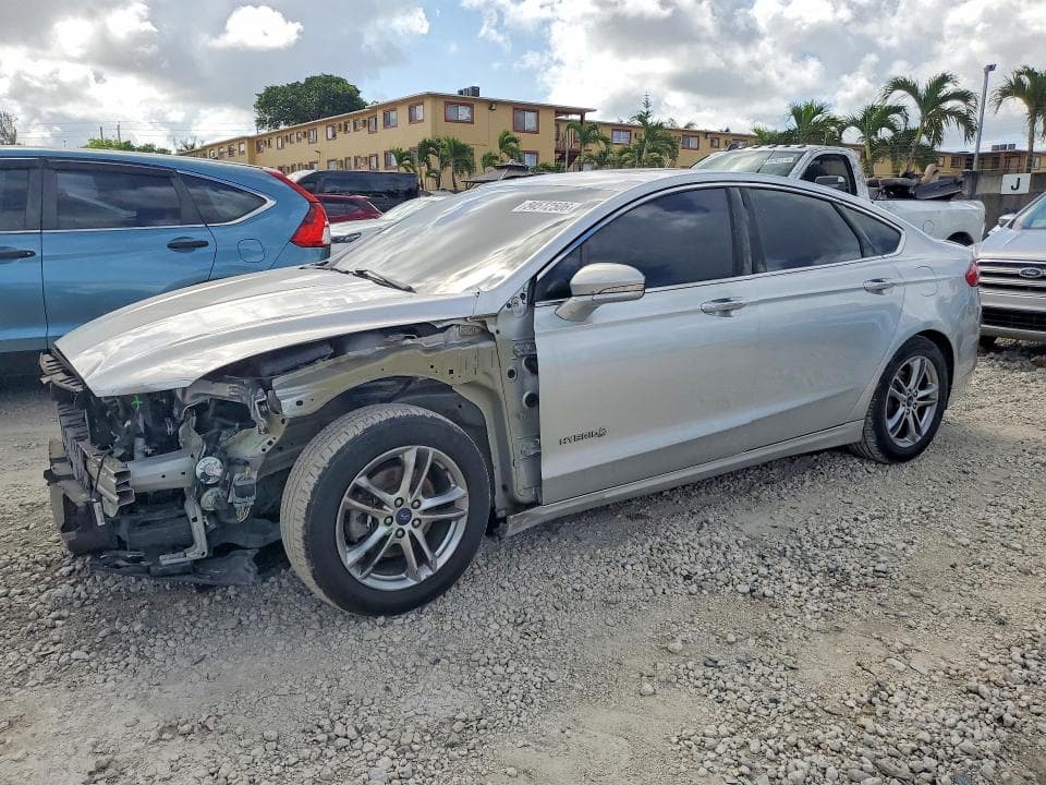 2015 Ford Fusion Titanium HEV