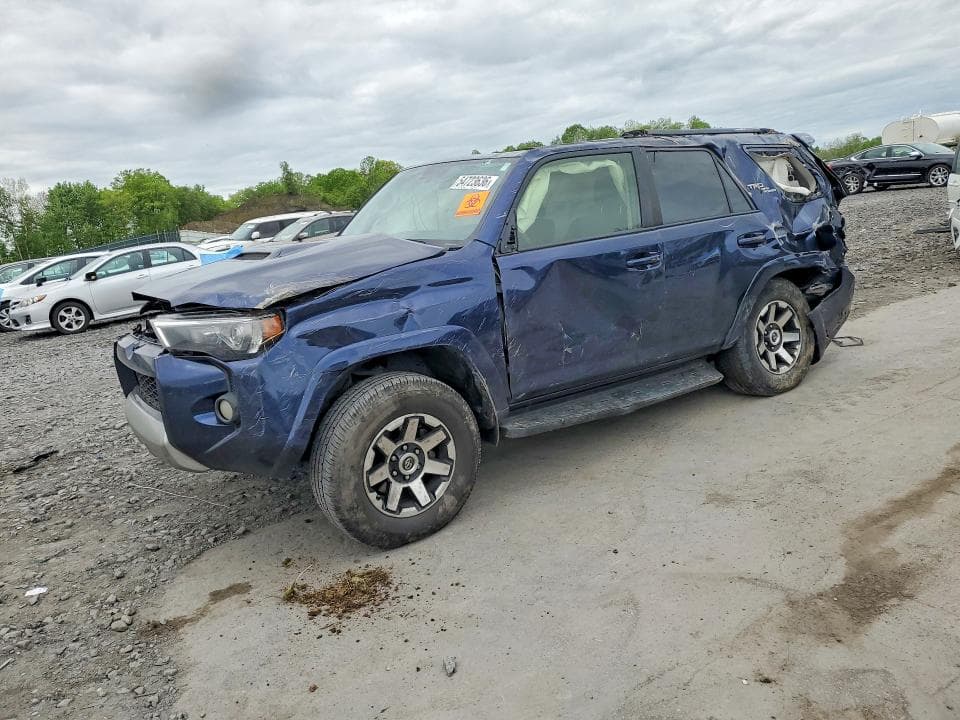 2019 Toyota 4RUNNER TRD Off-Road